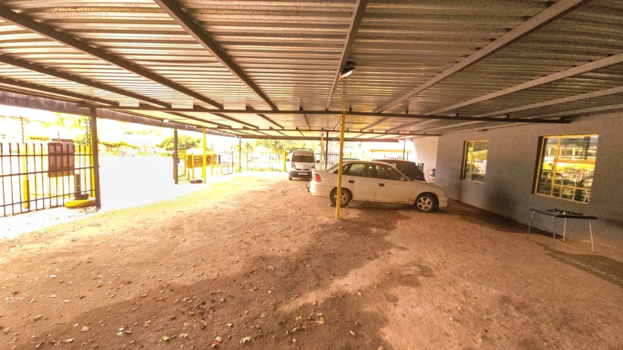 To Let Commercial Property for Rent in Ifafi North West